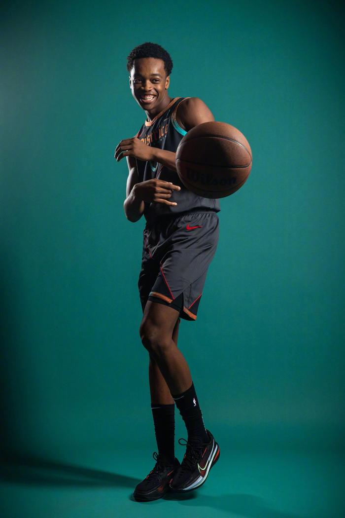 奇才队全队努力,为了更好的明天的简单介绍 奇才队全队努力,为了更好的明天的简单介绍