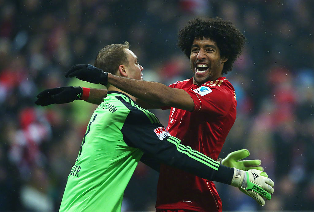 包含汉堡遭遇国际比赛突然改变，拜仁慕尼黑失利再提醒的词条