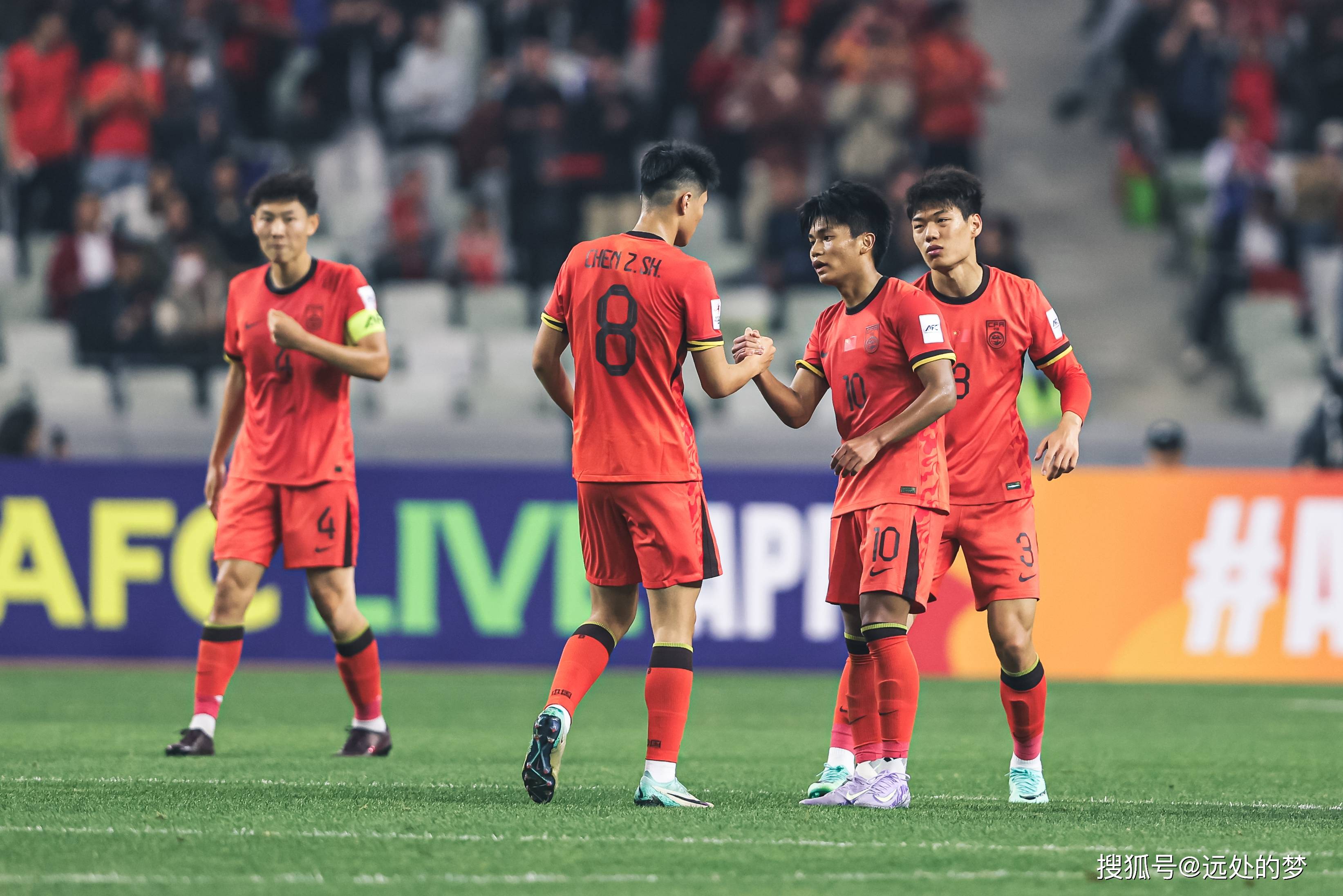 亚洲球队后防稳固，备战接下来的比赛的简单介绍