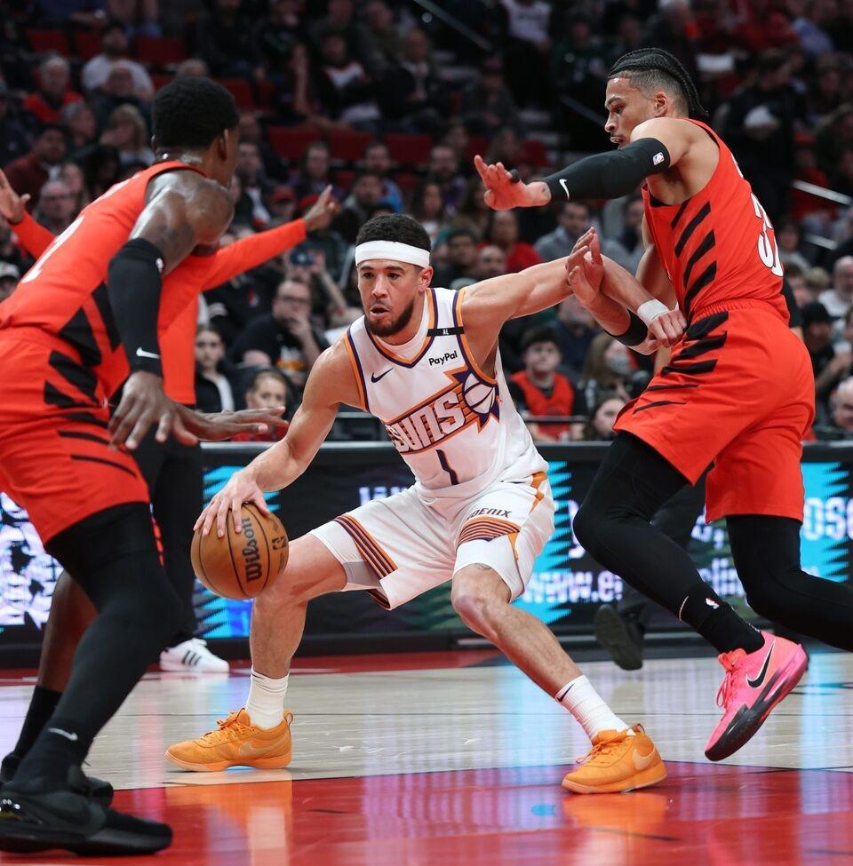 开拓者队关键时刻出现失误，令人遗憾的简单介绍