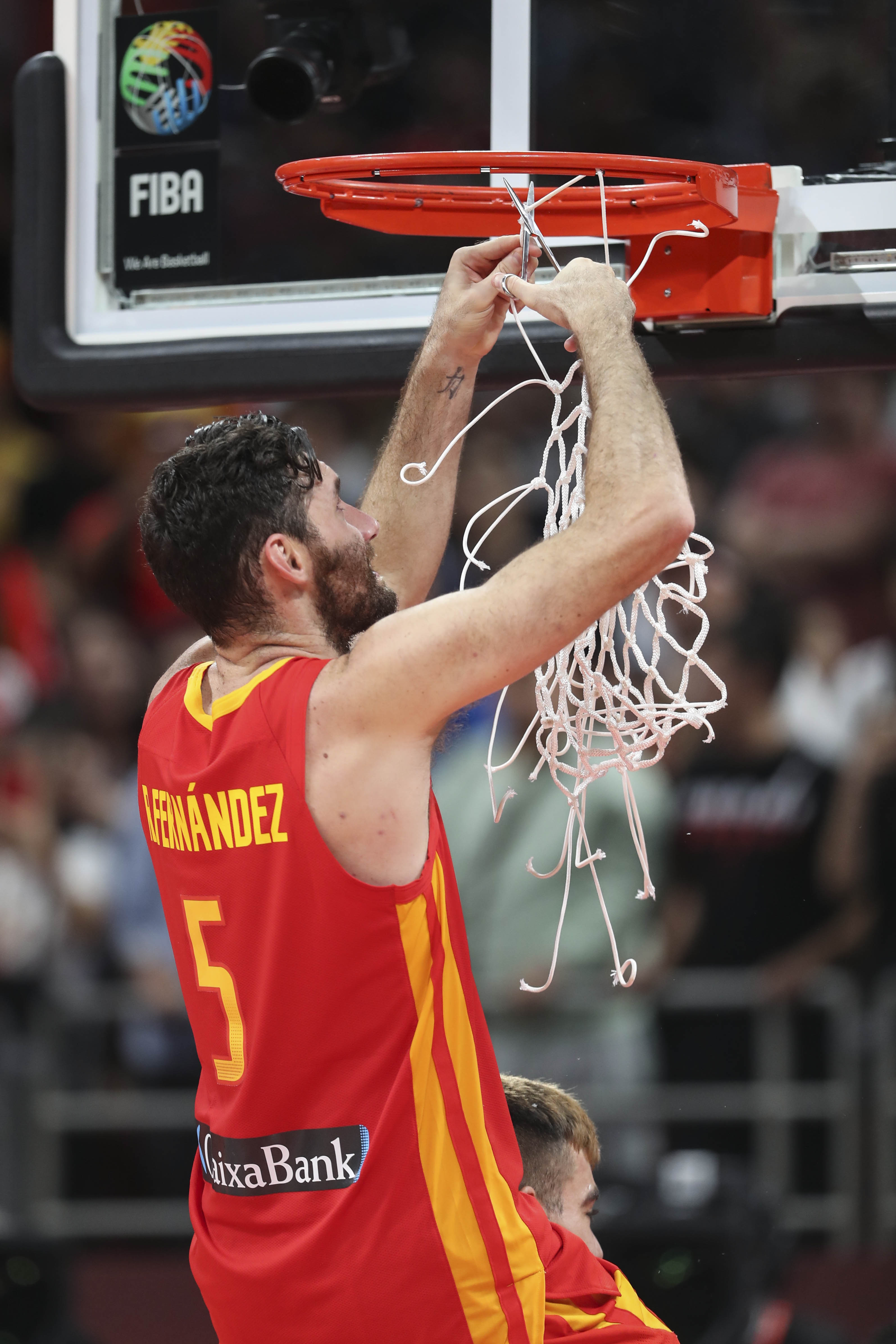 欧洲U篮球锦标赛结束，西班牙队夺冠