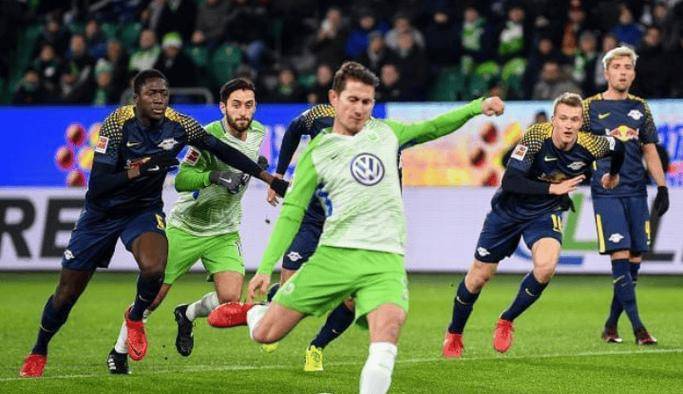 包含霍芬海姆主场力克对手,豪取三分加强领先的词条 包含霍芬海姆主场力克对手,豪取三分加强领先的词条