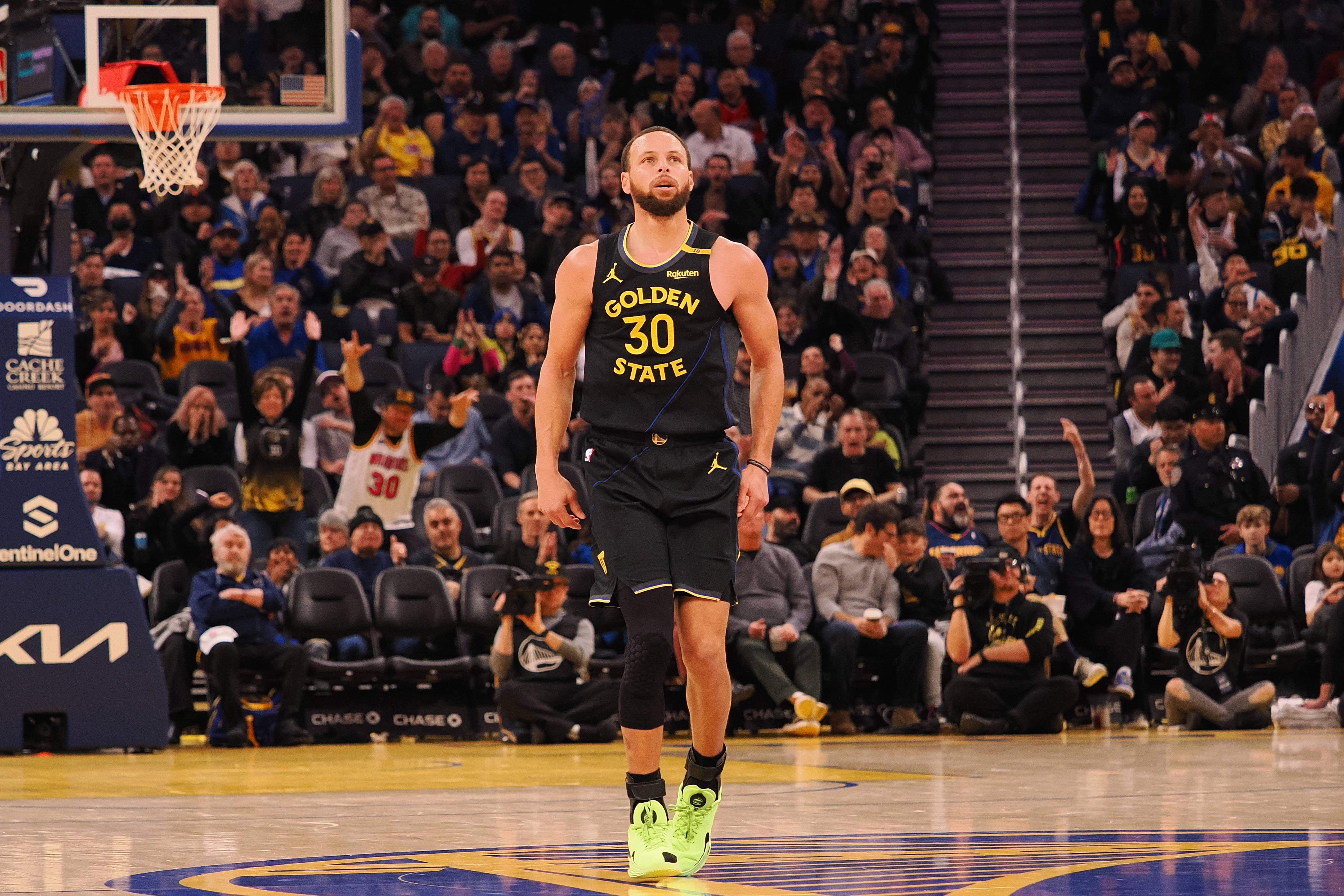 圣埃蒂安客场对决朗斯，争夺保级关键分的简单介绍