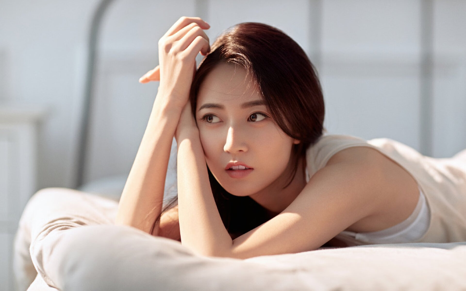 F1新赛季揭幕战引爆速度狂潮，几内亚足球终结亚特兰大谱写历史新篇